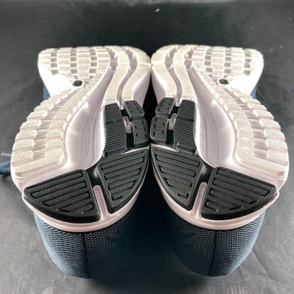 Mint Condition NIKE AIR ZOOM PEGASUS 30 Shield H20 Repel Womens 10 US 42 EUR - Picture 6 of 7